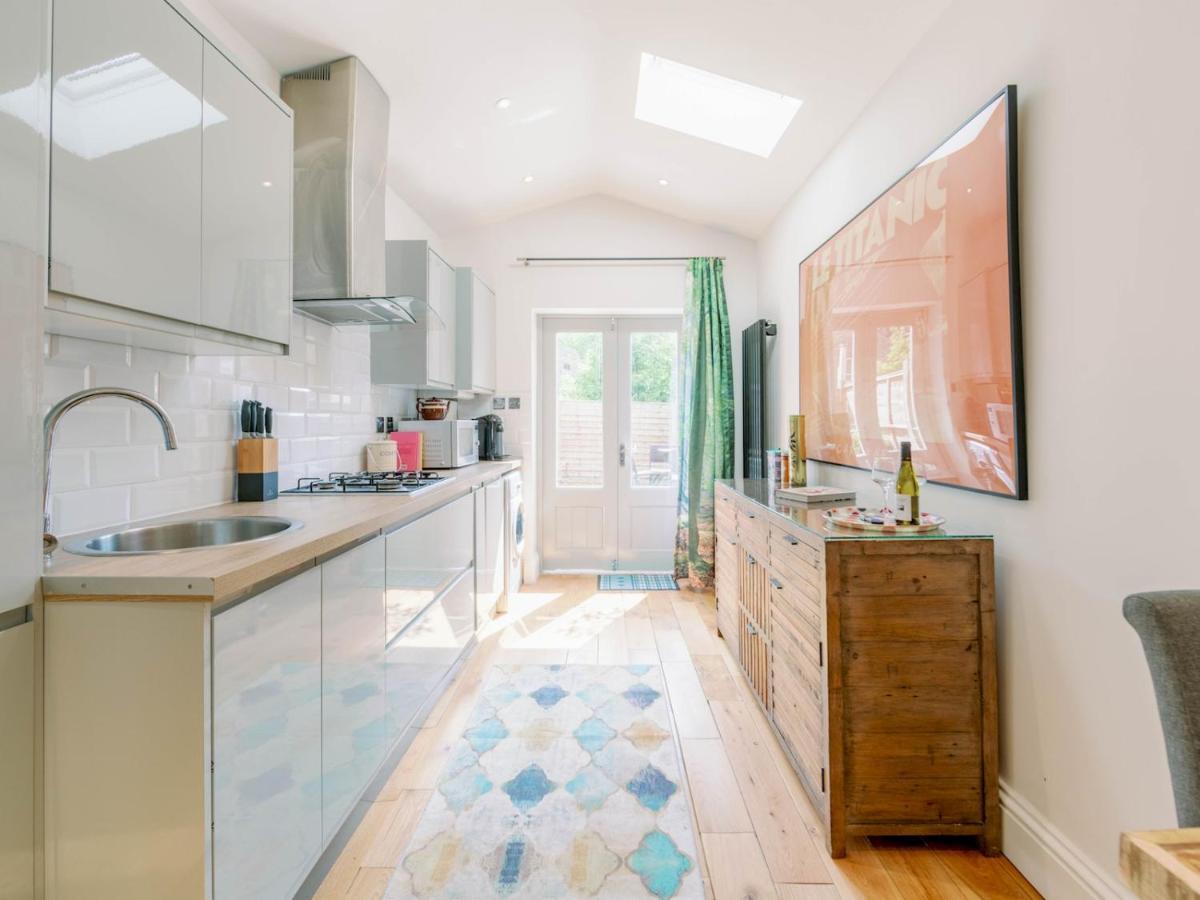 Pass The Keys Recently Renovated 1Br Flat With Private Garden In South London Apartman Kültér fotó